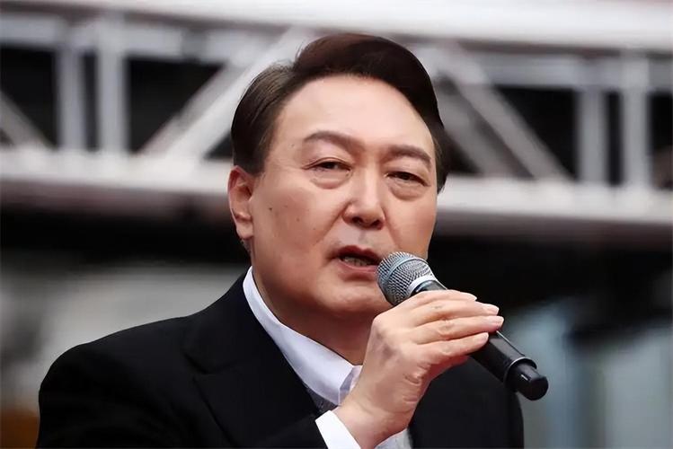 澳门研究生最新资料和李在明正式宣誓就职与李在明是什么党